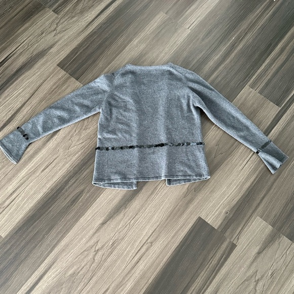 100% cashmere Gray Cardigan Sweater with Open Front and Ribbed Cuffs - Picture 5 of 5